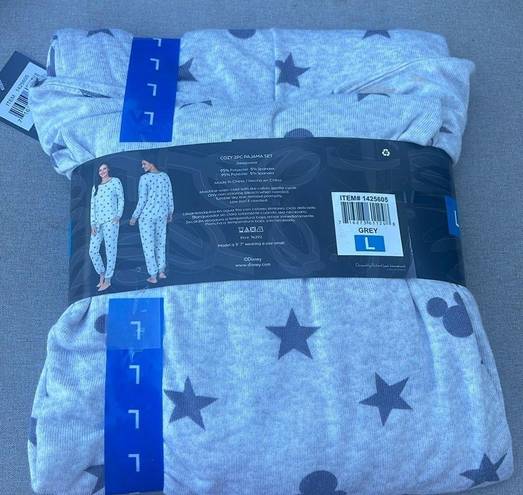 Disney  Mickey 2-piece gray pajama set size large NEW