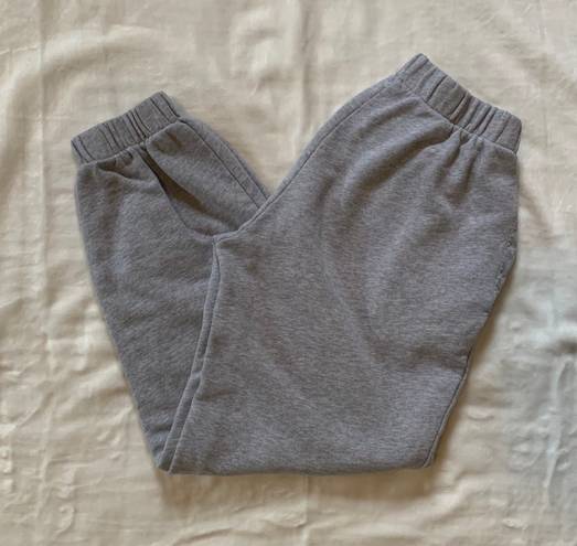 Brandy Melville Brandy Gray Set