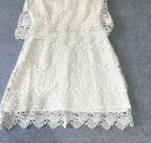 Yumi Kim  Dress Womens Size XS Mini Short Lace Eyelet V-Neck Boho Coquette NWT