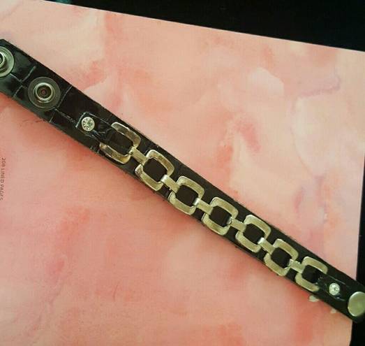 Handmade  silvertone link leather snap Bracelet