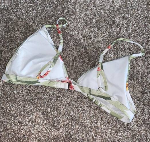 Forever 21 Leaf bikini top