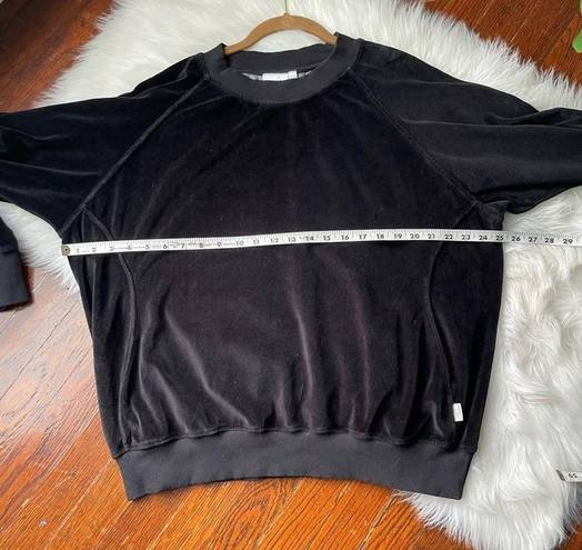 Good American  Black Velvet Sweatshirt Top