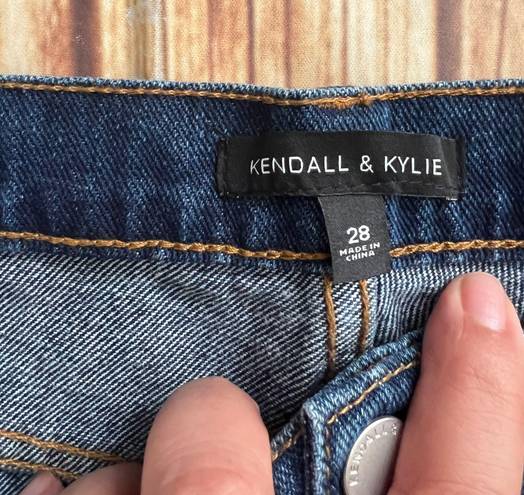 Kendall + Kylie  Women Embroidered Distressed Cropped Boyfriend Blue Jeans Sz 28