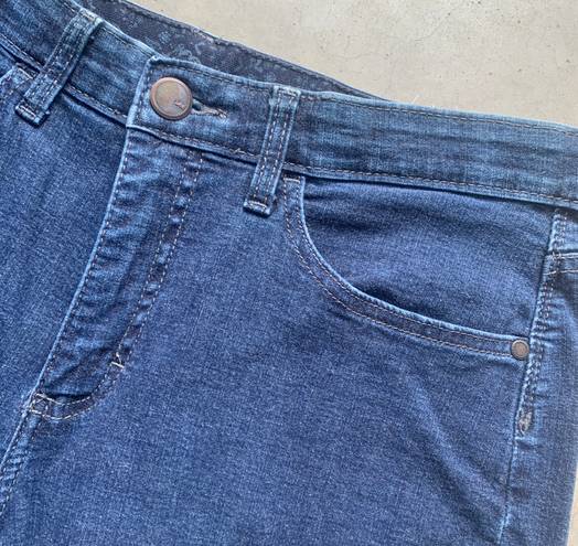 Lee Comfort Waistband Blue Denim Bootcut Stretchy Curvy Fit Jeans Size 10