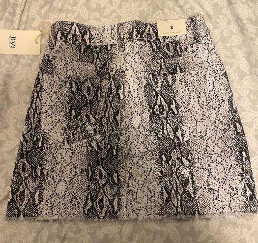 American Bazi Snake Skin Denim Skirt New Size Small