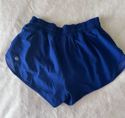 Lululemon Hotty Hot LR Short 2.5” Lined