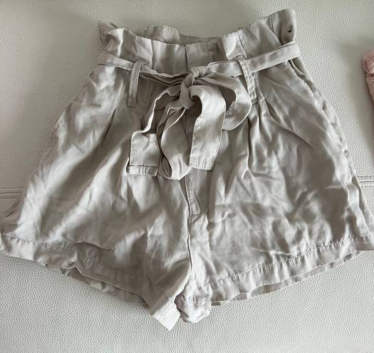 Abercrombie & Fitch High Rise Shorts