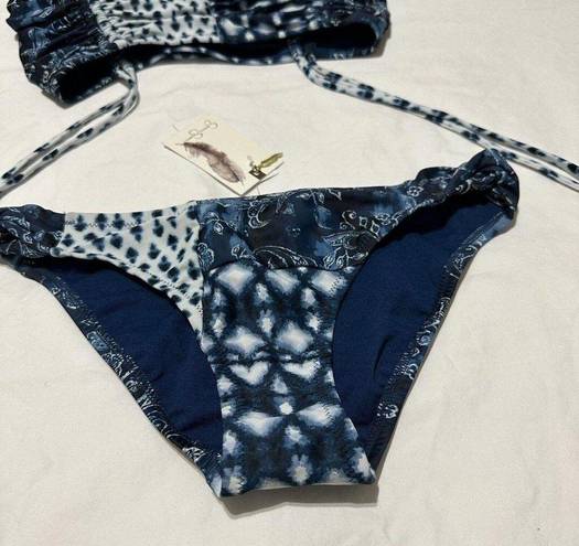 Jessica Simpson NWT  Swimwear Set Bikini Bottom / Top Size S Small Blue / White