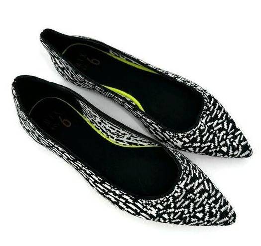 mix no. 6 NWOT  Printed Ballet Flats Pointed Toe Sz 8