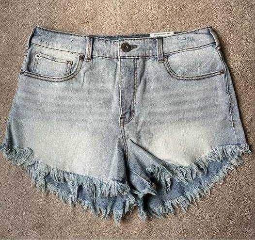 INC  core denim raw hem shorts size 6 NEW