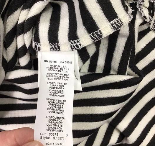 Karen Kane  Womens Size XS Black White Stripe V Neck Dress