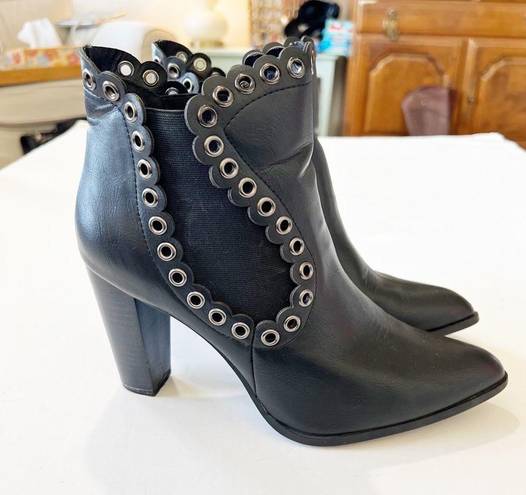 Penny Loves Kenny  Arena Grommet Detail Ankle Boots Black Vegan Leather Size 8.5