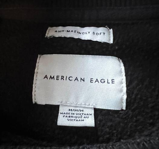 American Eagle Outfitters Sweater