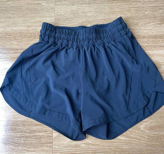 Lululemon Women’s Black  Shorts