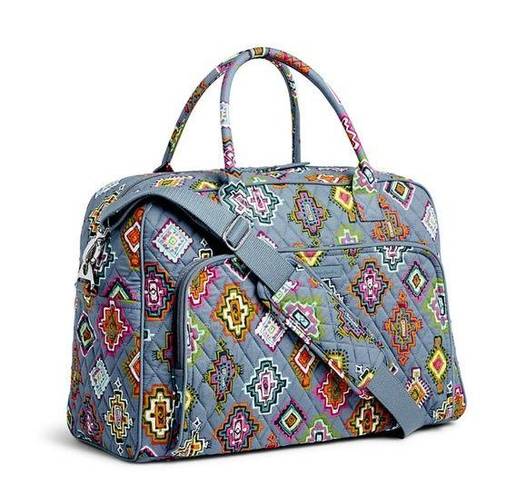 Vera Bradley Weekender in Painted Medallions 