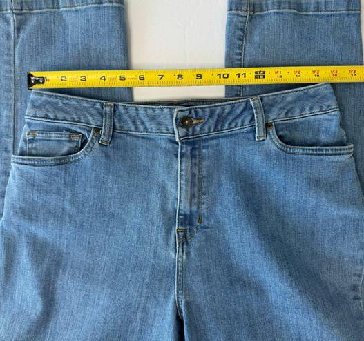 L.L.Bean  Classic Fit High Rise MOM Jeans Light Wash Size 14