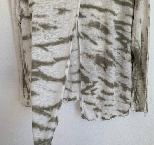 Vintage Havana NWT  Long Sleeve Lightweight Tee in Green White Tie Dye