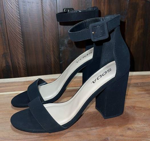 Soda Black Heel Ankle Strap - new In Box