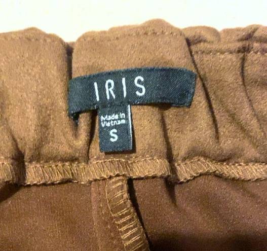 Iris Brown Skirt With Belt 