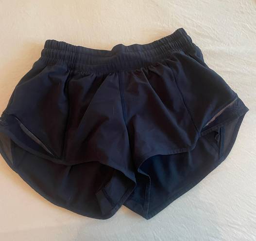 Lululemon Hotty Hot Short 2.5”