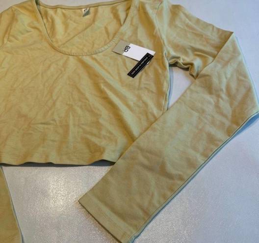 BP . Womens Crop Top Scoop Neck Long Sleeve  Size‎ Medium