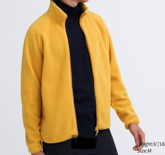 Uniqlo  Medium Fleece Full-Zip Jacket - Yellow