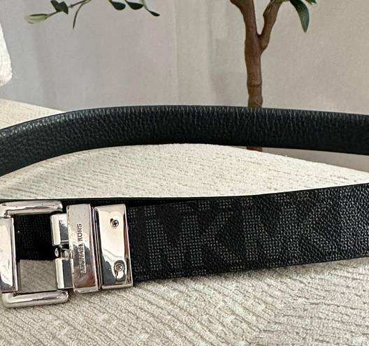 Michael Kors Reversible Belt