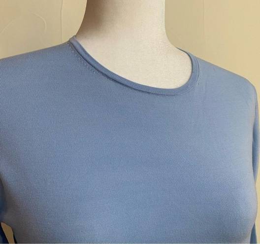 Brooks Brothers  Women Size M Lightweight Blue Merino Wool Crew Neck Sweater