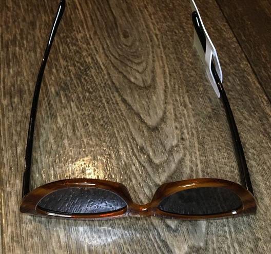 BP NWT  Tortoise Cat Eye 52mm SunGlasses