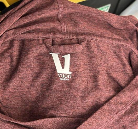 Vuori  red pullover hoodie Size M