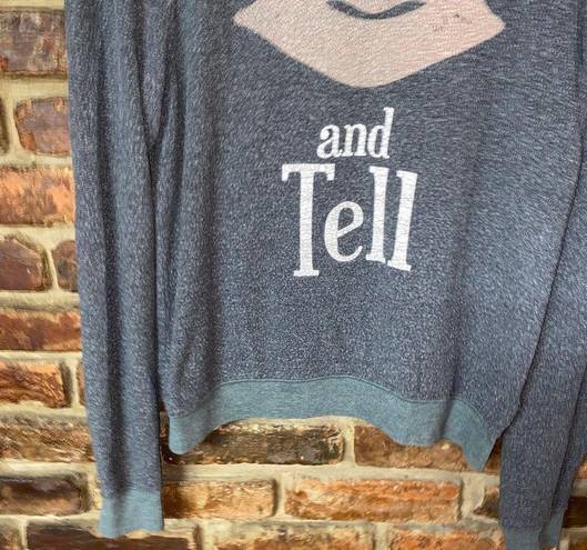 Wildfox  Gray Kiss and Tell Graphic Knit Top Women's Size Small