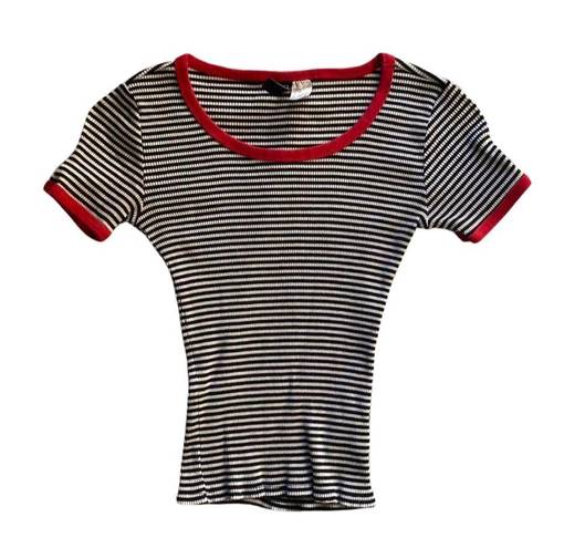 Divided striped ribbed crop tee