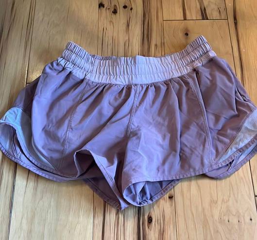 Lululemon Hotty Hot Short 2.5”