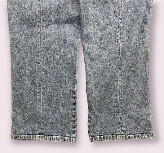 DKNY JEANS Vintage Y2K Light Wash Denim Low Rise Drop V Waistband Capri Jeans