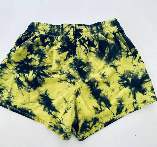 Torrid Shorts |  Tye Dye Shorts |  Colour: Black/Yellow |  Size 1