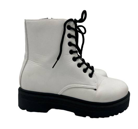 Qupid White Black Combat Boots Size 39 US size 8