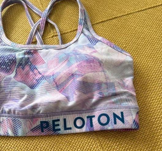 Peloton Women's S WITH  Wear It To Heart Floral Sports Bra Strappy Cross Back