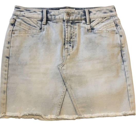 Jessica Simpson  skirt infinite denim Escondido Y2K style light wash Size 27 NWT