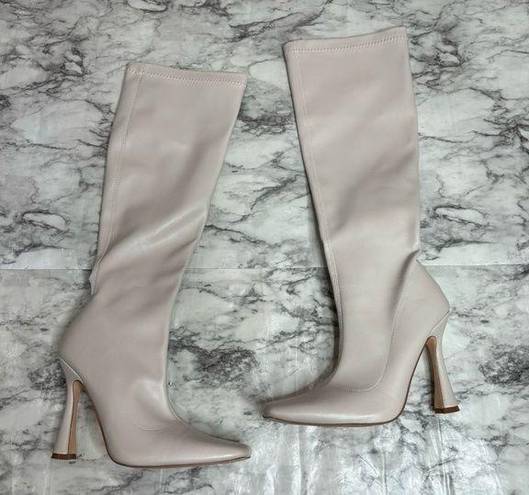 Wild Diva  Square Toe Structural Knee High Heel Cream tall Boots 8 faux leather