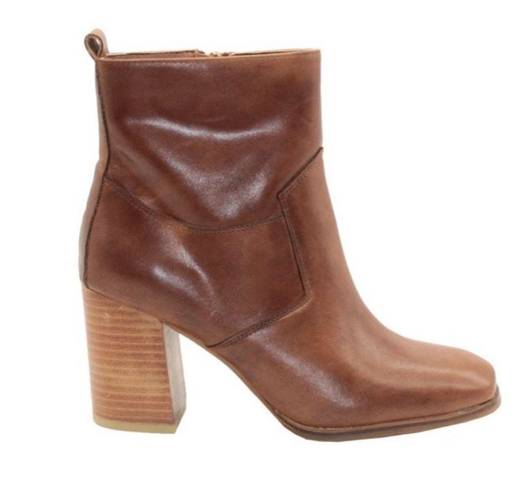 sbicca  Toccoa Women’s Tan Brown‎ Leather Zip-Up Stacked Block Heel Boots Size 9