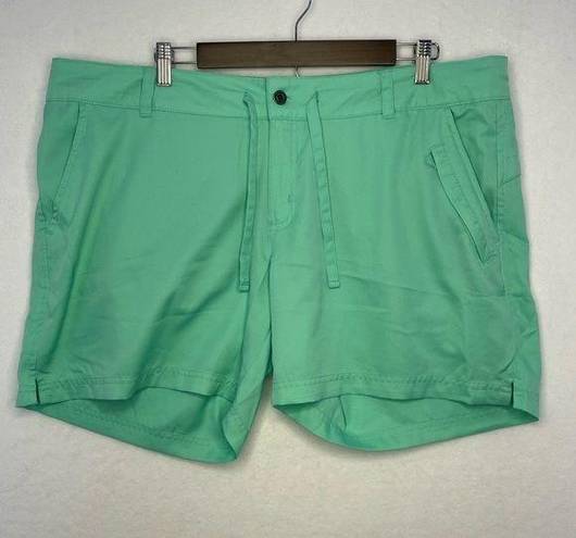 Magellan outdoors Magellan Women’s Green XXL Performance‎ Shorts 5” Inseam