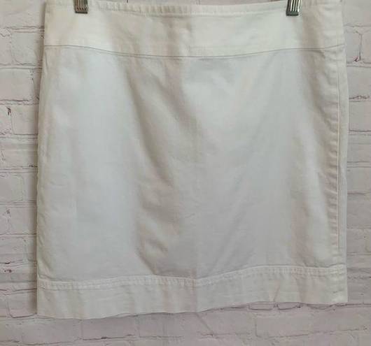 Talbots  white short cotton spandex lined skirt back zipper Size 12