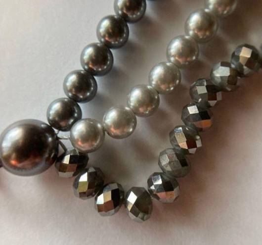 Krass&co The Roman  tri strand grey beaded necklace