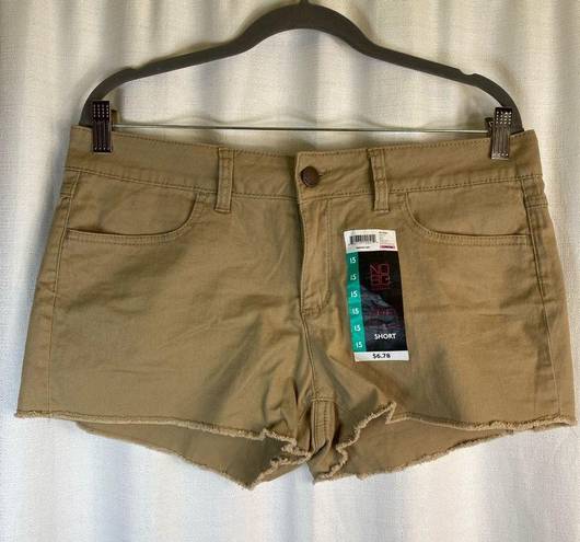 No Bo  Juniors (women’s) Beige Khaki Shorts NEW size 15