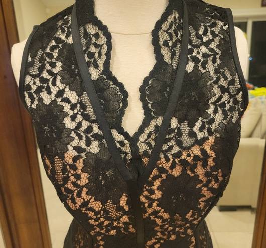 Laundry by Shelli Segal Black Lace Dress Size 4