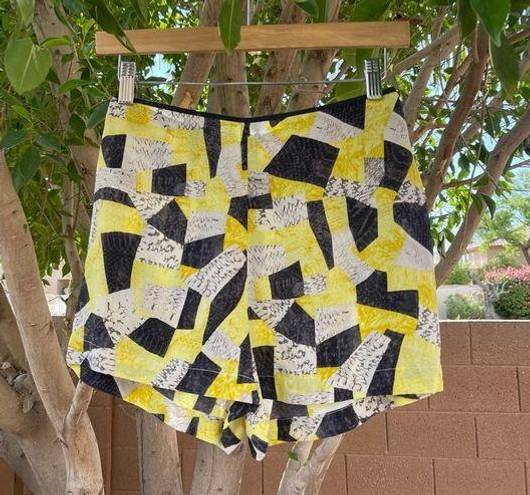 Equipment  Femme Shorts Womens Small Yellow Black Abstract Silk Summer Boho