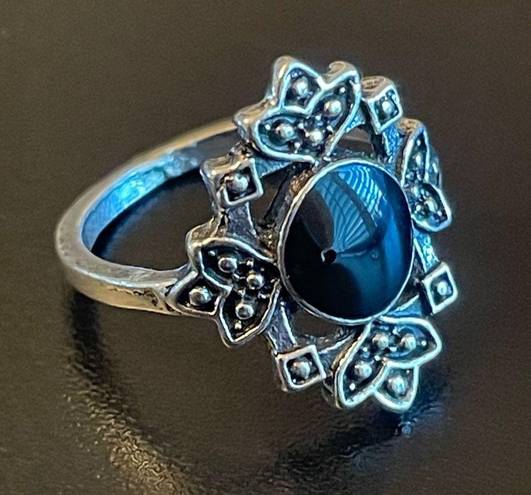 Onyx Vintage  stone silver plated ring size 7