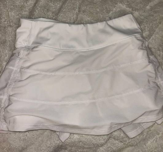 Lululemon White Lulu Pace Rival Skirt 2.5