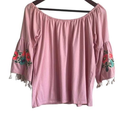 Umgee  WomenTop Crew Boat Neck 3/4 Tassel Embroiled Flower Bell Sleeve Boho Pink