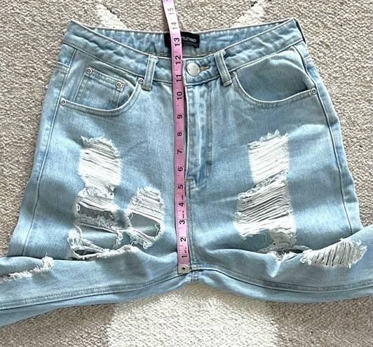 Pretty Little Thing  Kendall Light Wash Super Distressed Mom Jeans